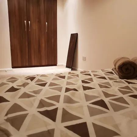 Apartment Griffith Hall 2 Bedroom *