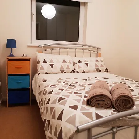 Griffith Hall 2 Bedroom